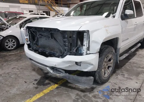 2016 Chevrolet Silverado 1500 2Lt z USA, uszkodzony, nr VIN 3GCUKREC0GG274615